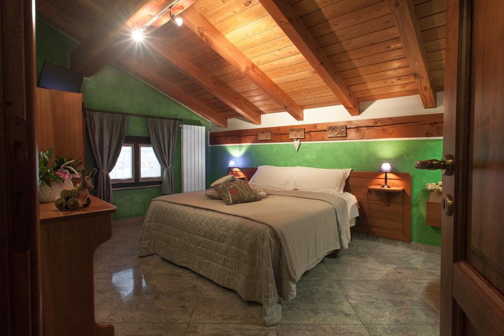 B&B Al Castel Pont-Saint-Martin Værelse billede